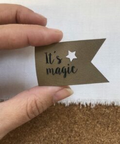 B4F8D5BA D771 4DE6 9F4B BAEDA519F056