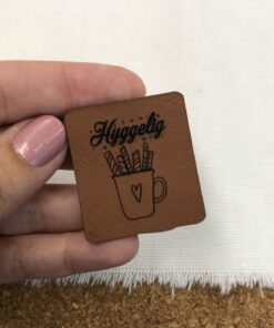 D02AA8E9 BFC7 4AD9 8279 0B72EFE7BC31