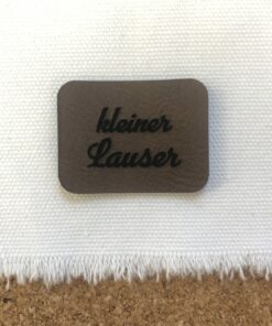 ECAE9FB9 C2D2 4CA4 933E CB7A269F0A22