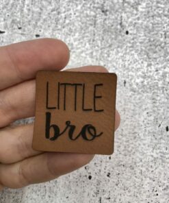 Label aus Kunstleder little bro 1