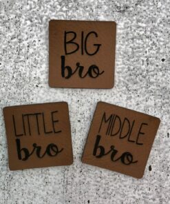 Label aus Kunstleder big bro 1