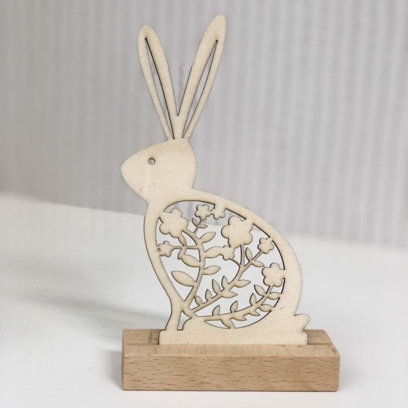 Hase sitzend mit Blumenmuster: ca. 13 x 7,5 x 0,2 cm