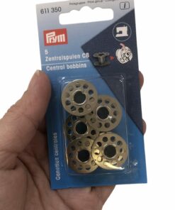 Prym Nähmaschinenspulen für CB-Greifer, aus Metall.  Größe: 20,5 mm Ø  Höhe: 11,7 mm  Inhalt: 5 Stück