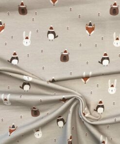 French Terry Weihnachtstiere mit Mützen auf sand 2