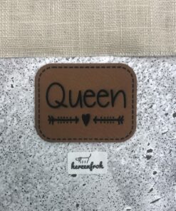 Label aus Kunstleder Queen