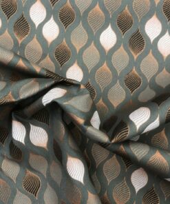 Baumwolldruck Webware Ornamente in roségold auf khakigrün 2