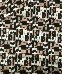 French Terry Buchstaben in schwarz auf altrosa Farbtönen 2