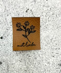 Label aus Kunstleder mit Liebe 1