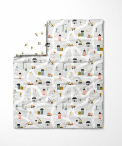 Baumwoll-Popeline mit Baustellenmotiv auf hellgrauem Hintergrund – Oeko-Tex zertifiziert