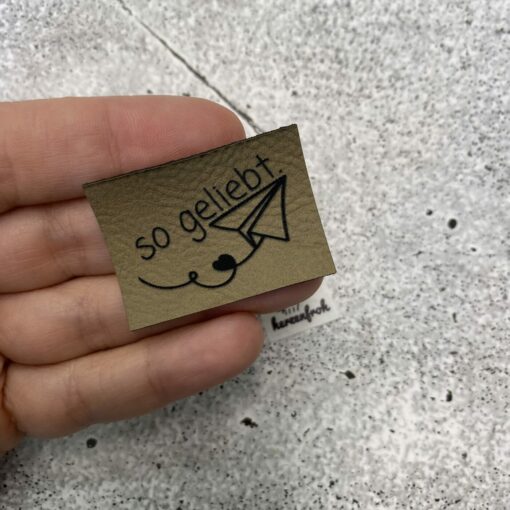 Label aus Kunstleder ♡ so geliebt