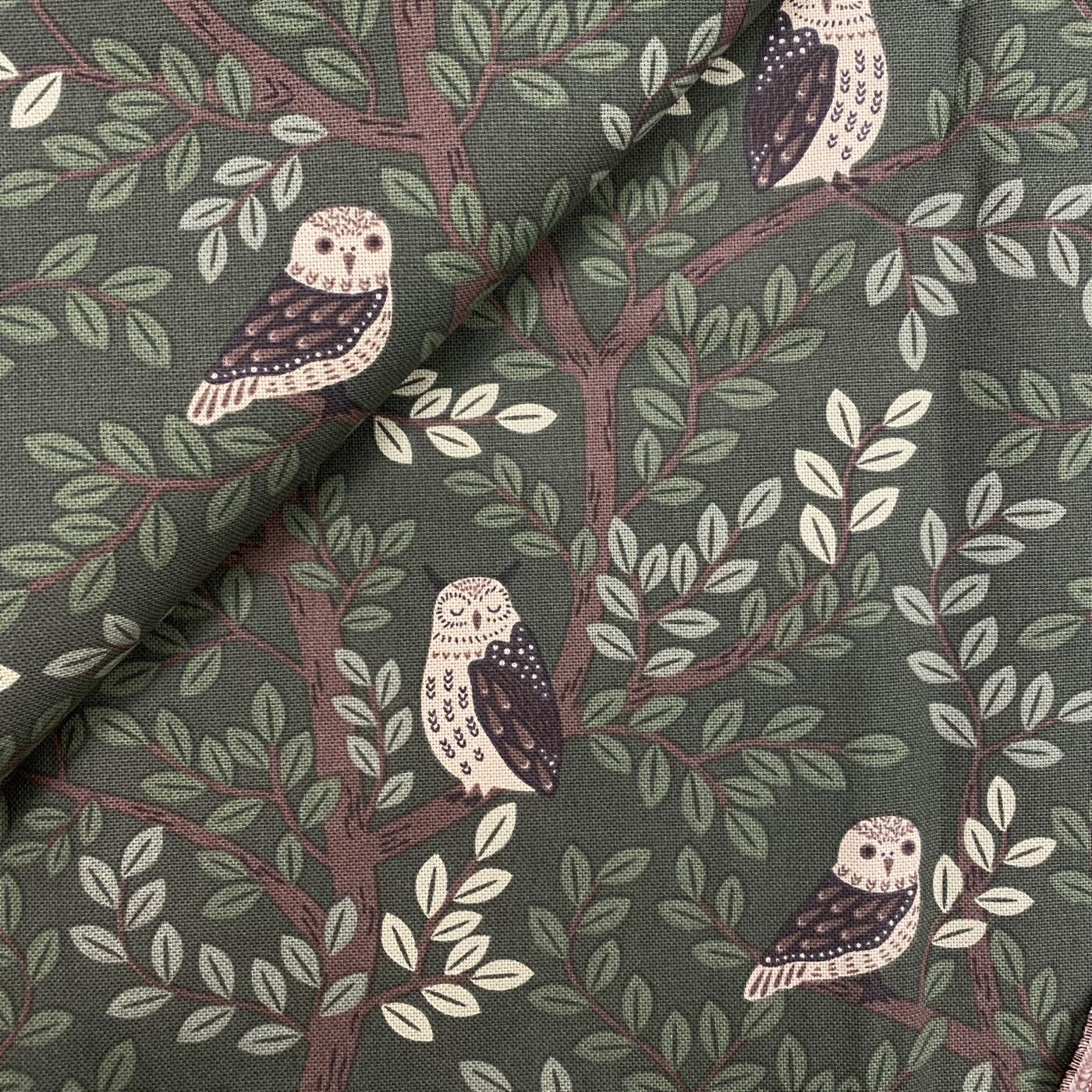 Dekostoff Halbpanama ♡ Waldeulen – dunkelgrün/schokolade